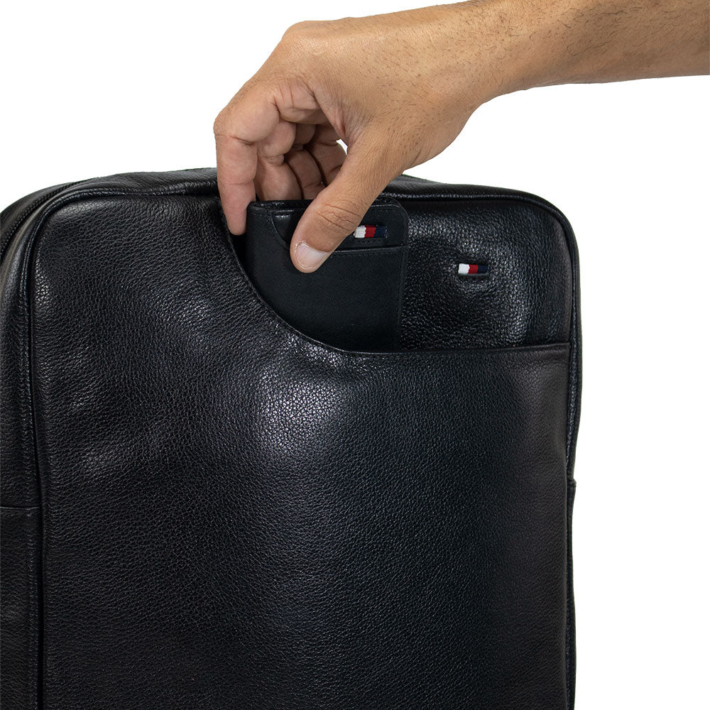 Mochila de Couro Masculina Grande Fenix - Preto