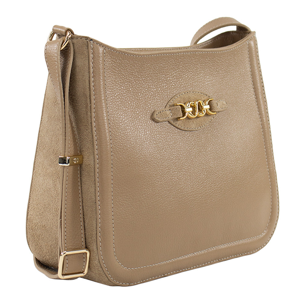 Bolsa de Couro Crossbody Isis Laterais em Camurça - Camel Camurça Avelã