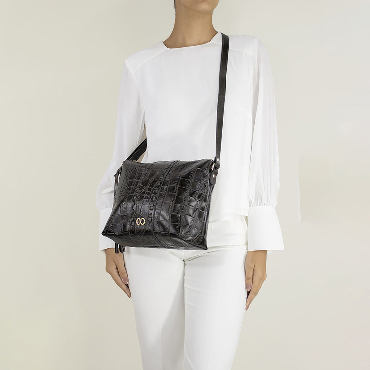Bolsa Crossbody de Couro Croco - Preto