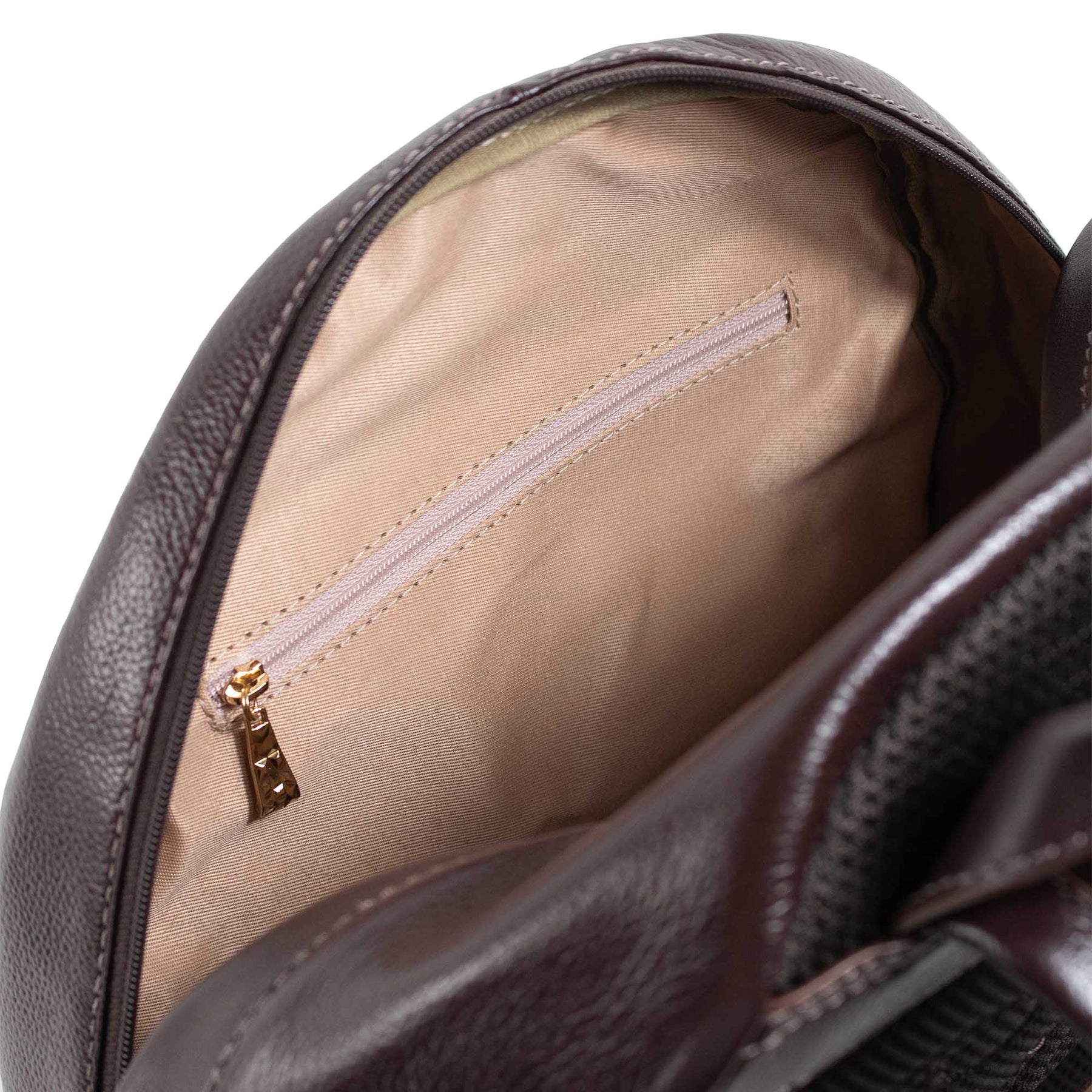 Mochila Grande de Couro Bárbara